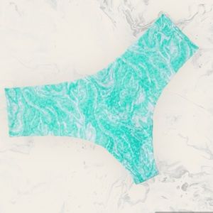 PINK VICTORIA’S SECRET NO-SHOW SOFT LACE THONG PANTY Size S Teal Ice
